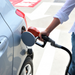 燃料代はどちらが節約できる？ハイブリッド車とガソリン車の違い